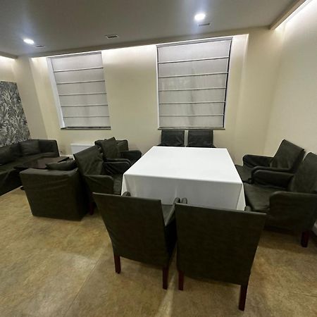 Giowine Hotel & Restaurant Cricova Екстер'єр фото