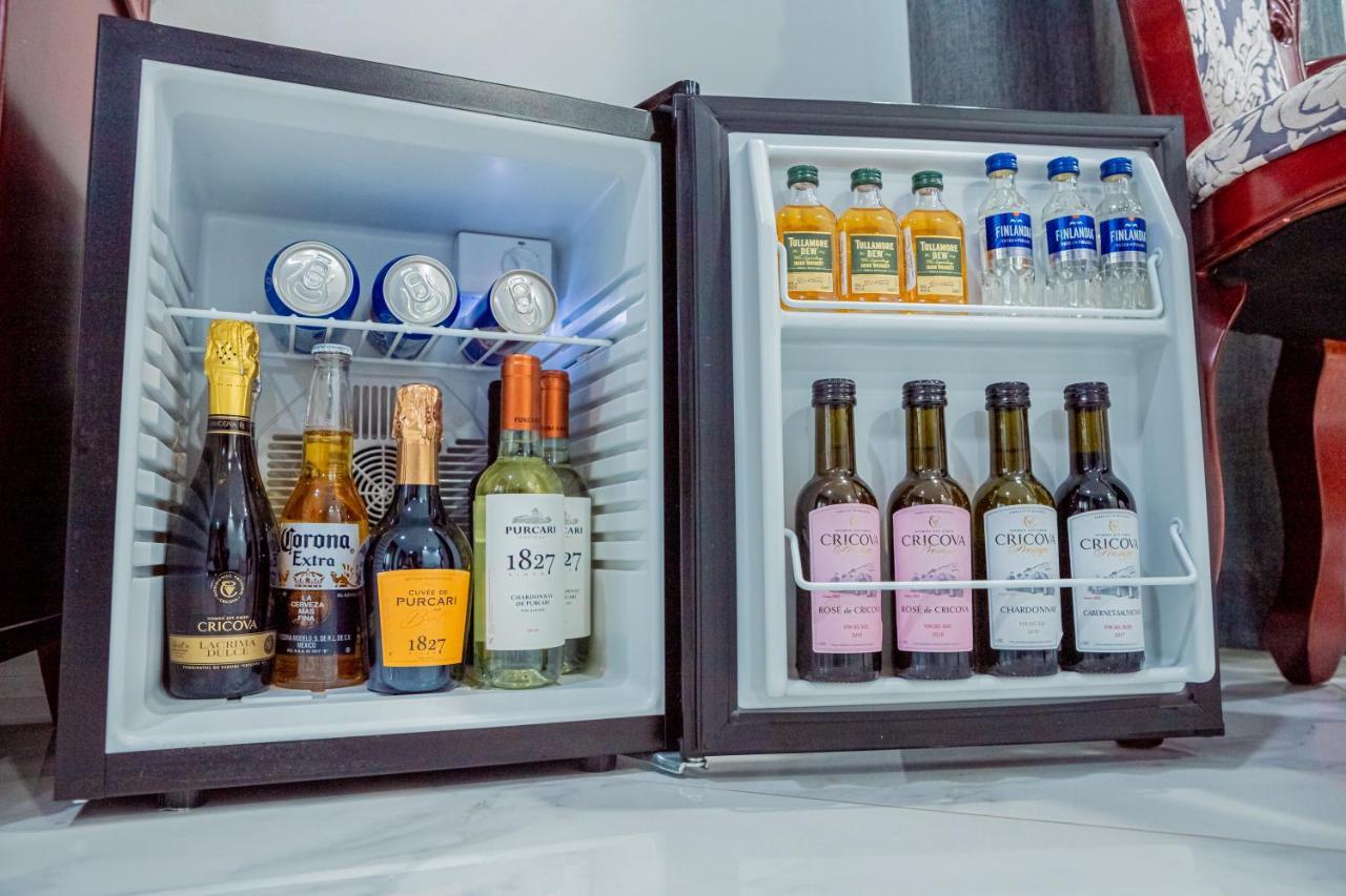 Giowine Hotel & Restaurant Cricova Екстер'єр фото