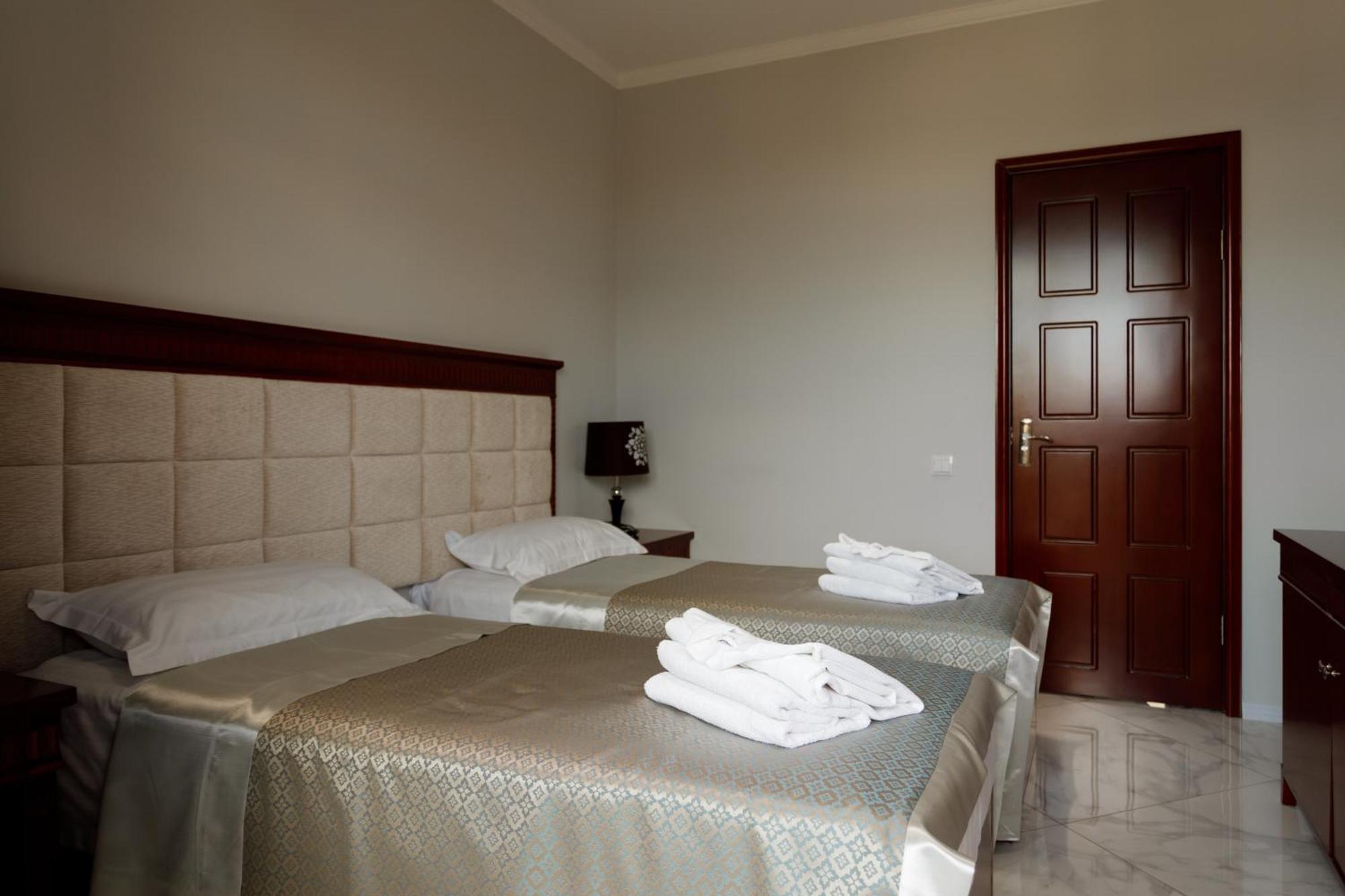 Giowine Hotel & Restaurant Cricova Номер фото