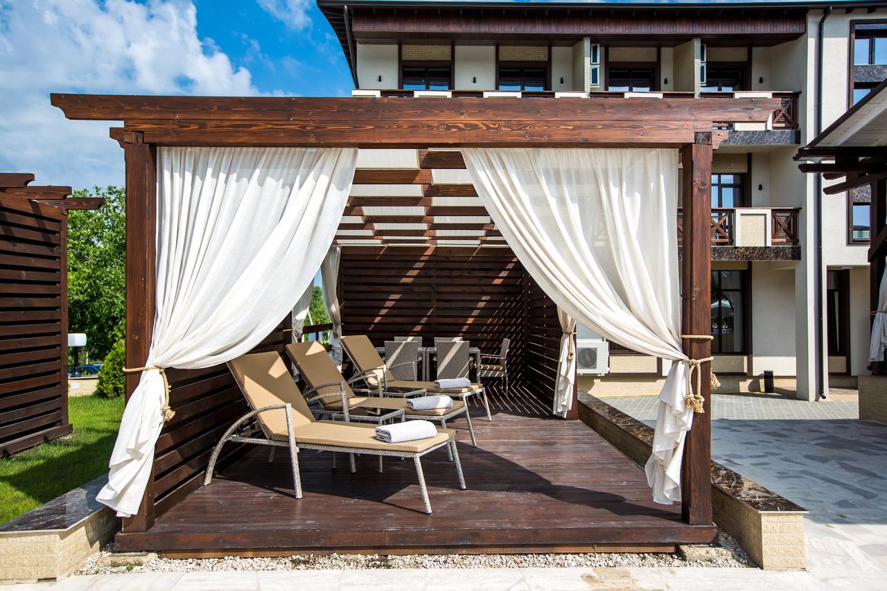 Giowine Hotel & Restaurant Cricova Екстер'єр фото