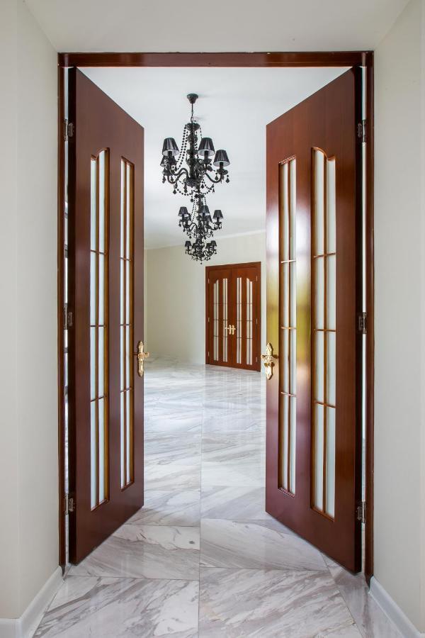 Giowine Hotel & Restaurant Cricova Екстер'єр фото